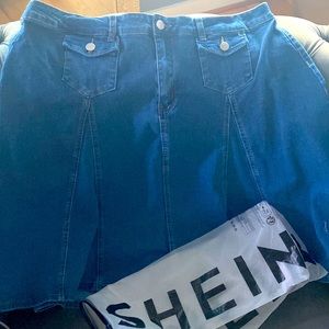 SHEIN CURVE 4XL denim skirt